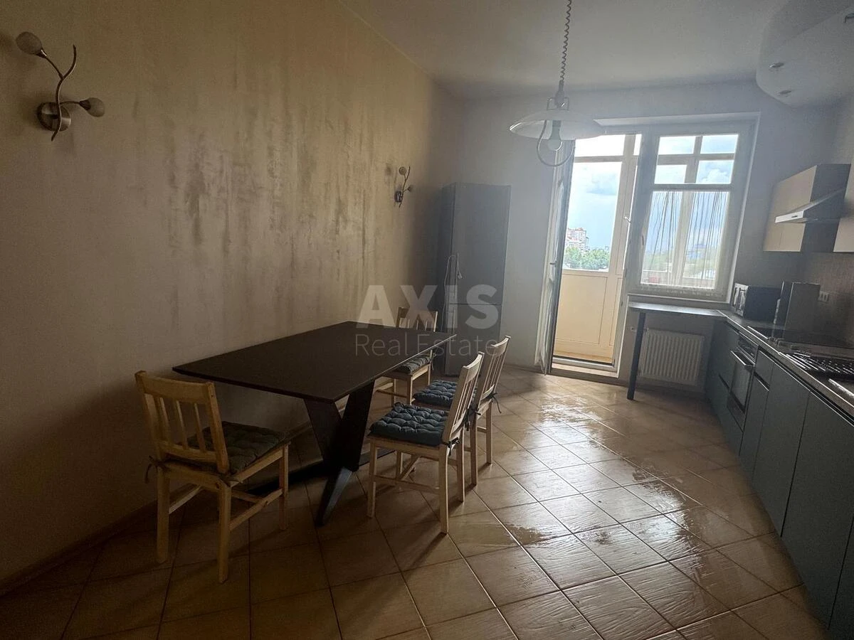 3k apartment vul. Jevgena Konoval'cja 32Б655960