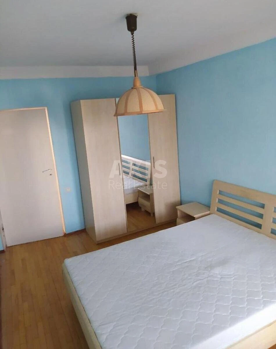 3k apartment vul. Lypkivs'kogo Vasylja Mytropolyta 257203511
