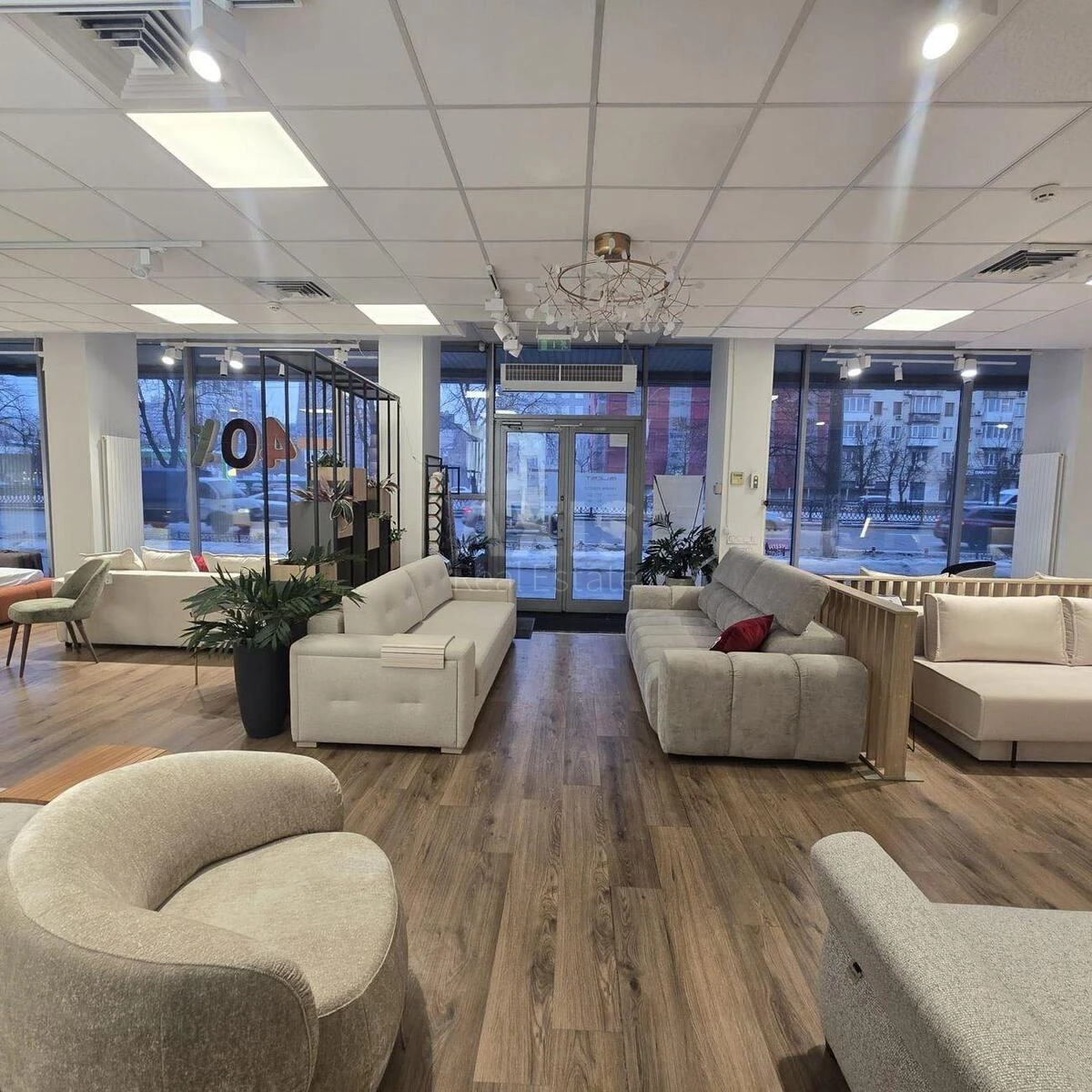 Trade object pr-t Berestejskij 3, 180m2651304