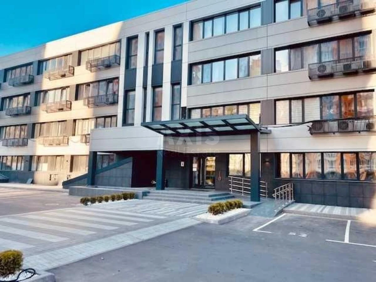 Office pr-t Berestejskij 67, 115m266729