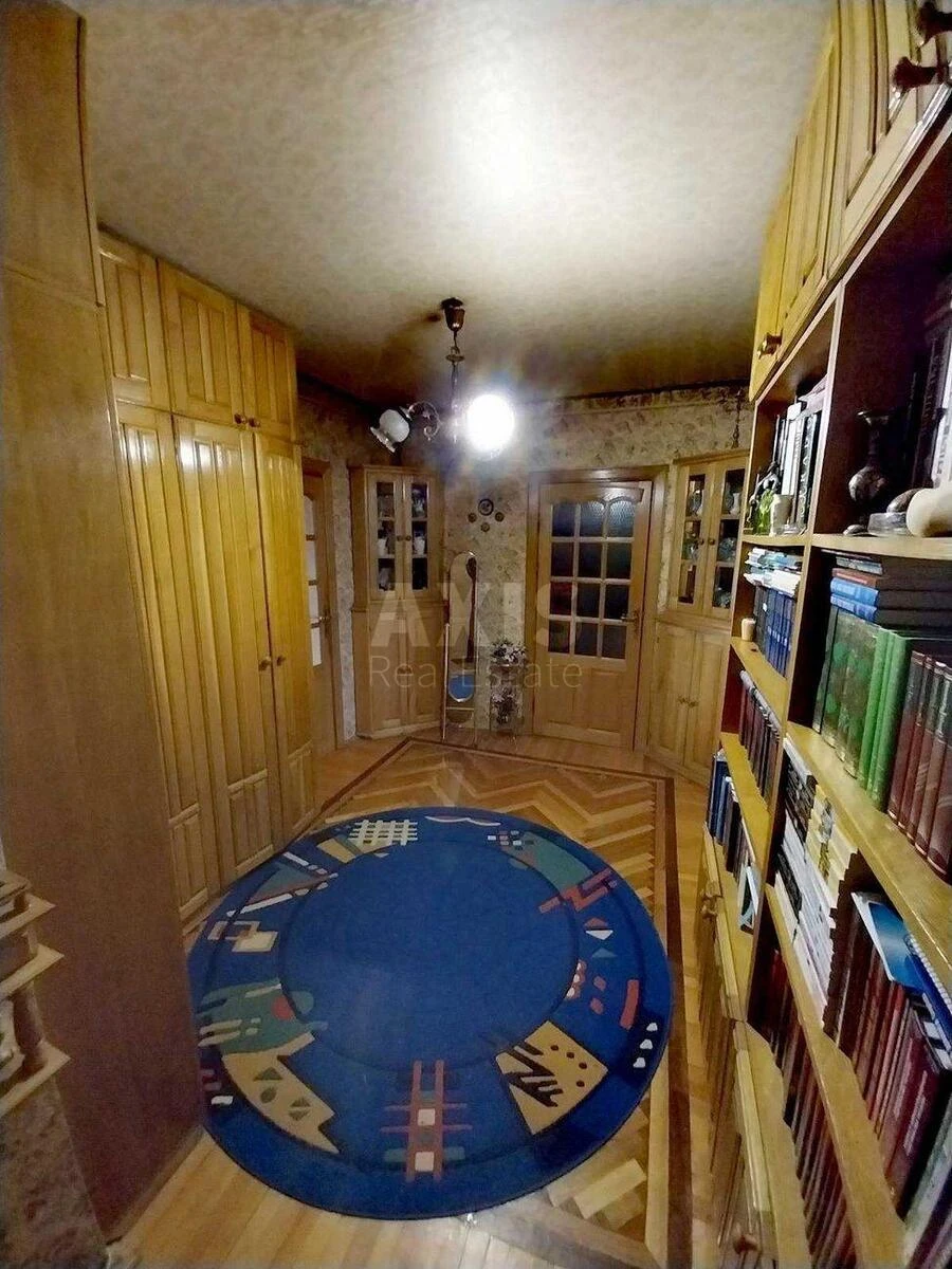 3k apartment vul. Bal'zaka Onore de 77681031