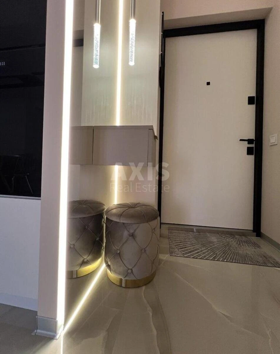 1к квартира ул. Братьев Шеметов 86957418