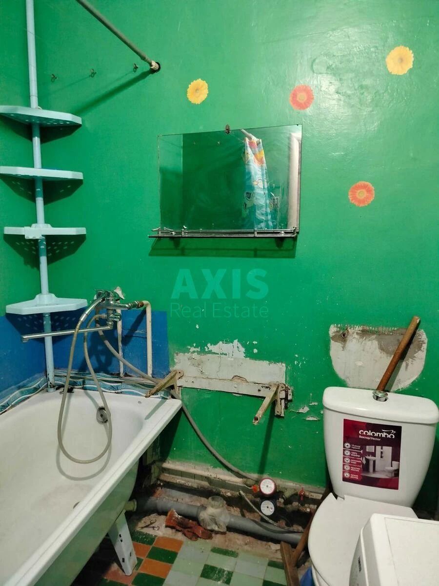 1k apartment vul. Rajduzhna 6481705