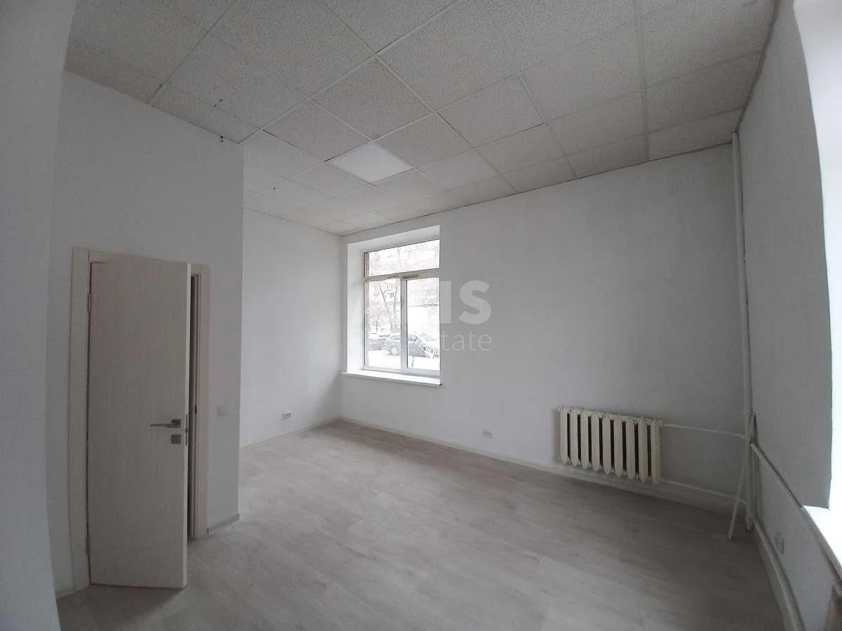 Объект торговли ул. Зодчих 62Б, 100м271224