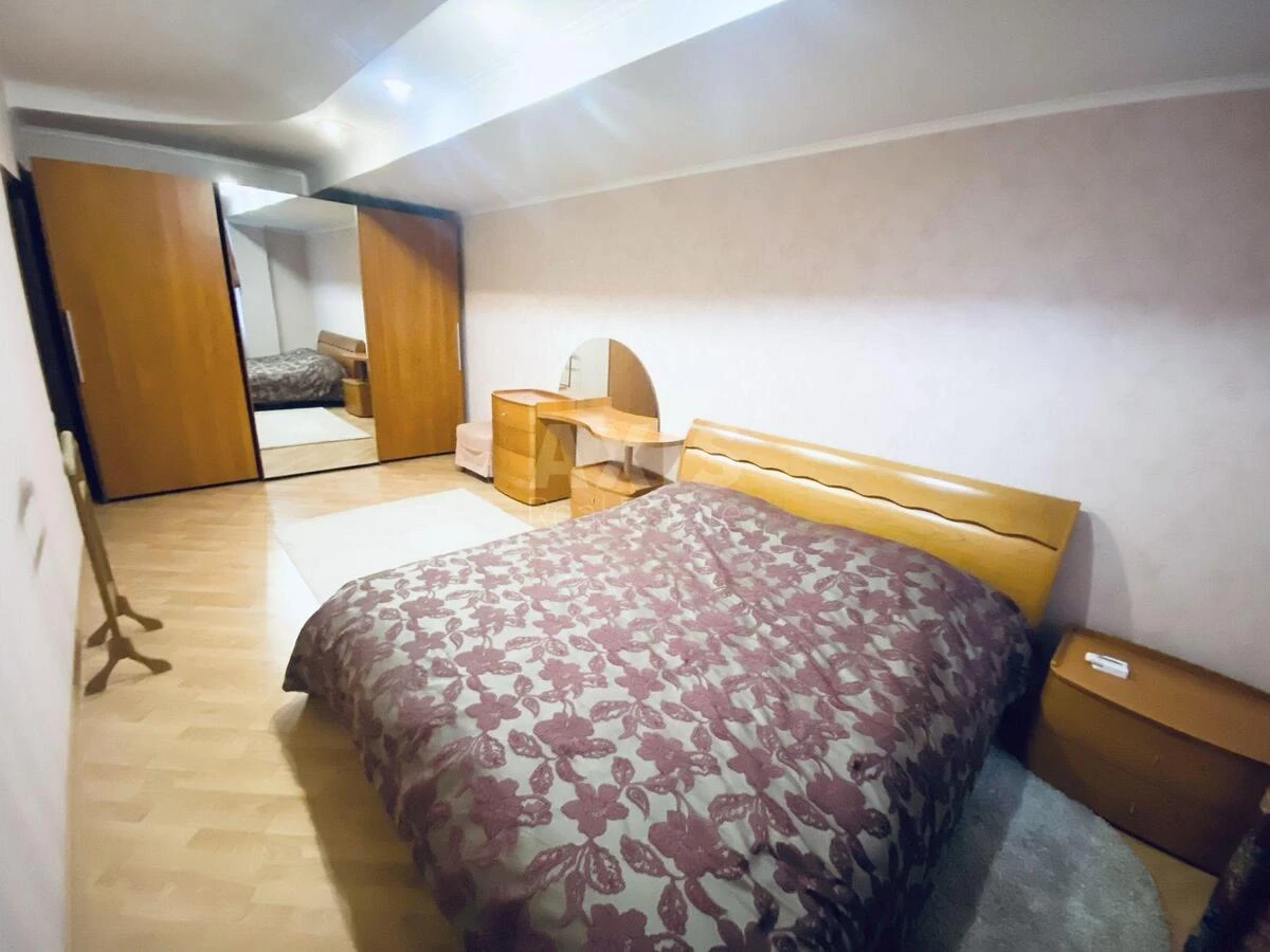 3k apartment vul. Nazarivs'ka 7Б621446