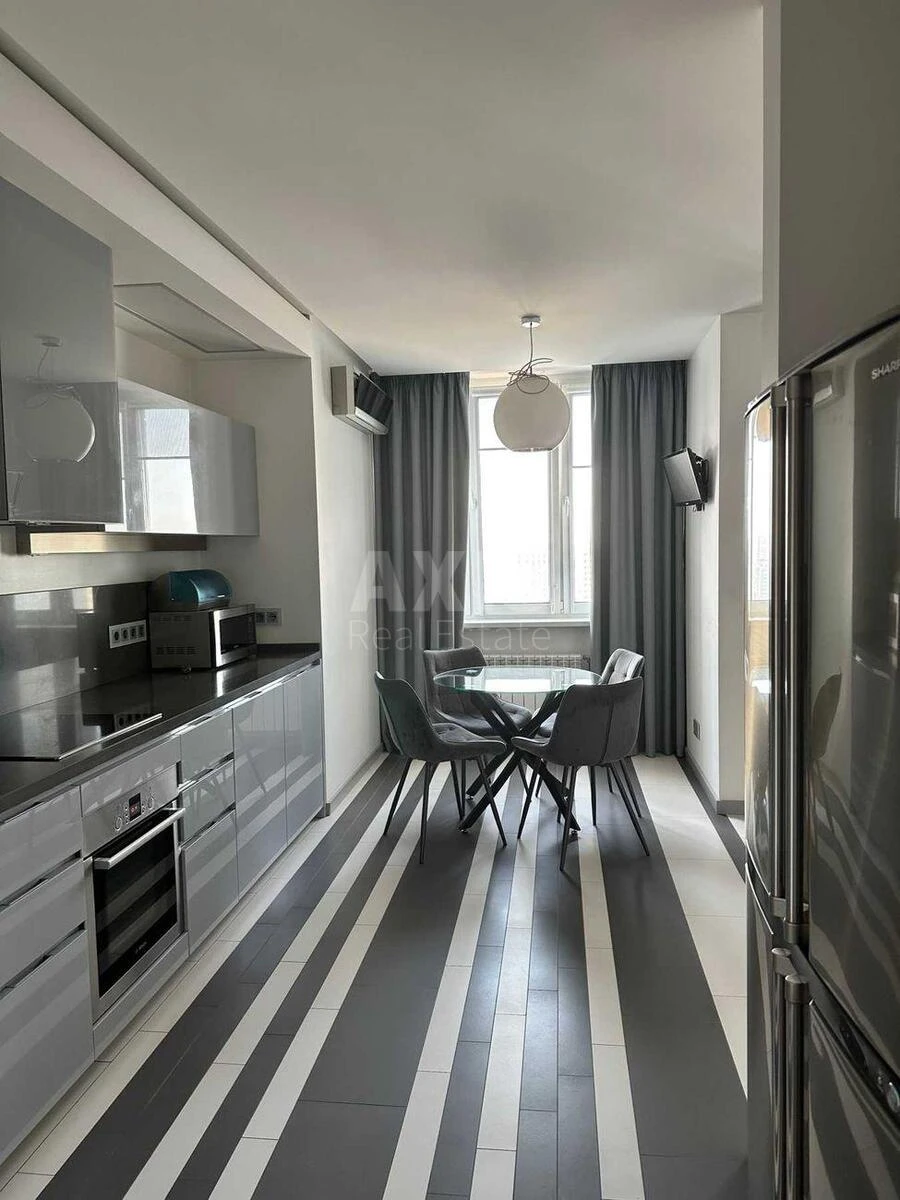 3k apartment vul. Knjazhyj Zaton 21636101