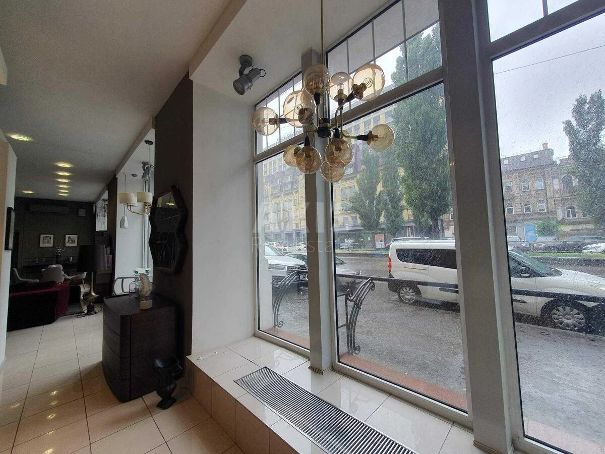 Trade object vul. Verhnij Val 30, 187m26713813