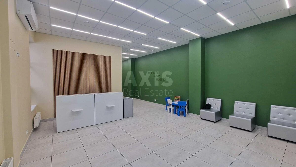 Trade object vul. L'vivs'ka 22, 89m2670113