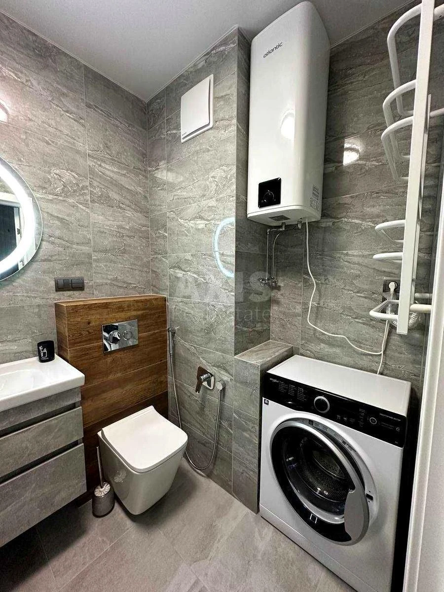 1k apartment vul. Oleksandra Olesja 8/17632722