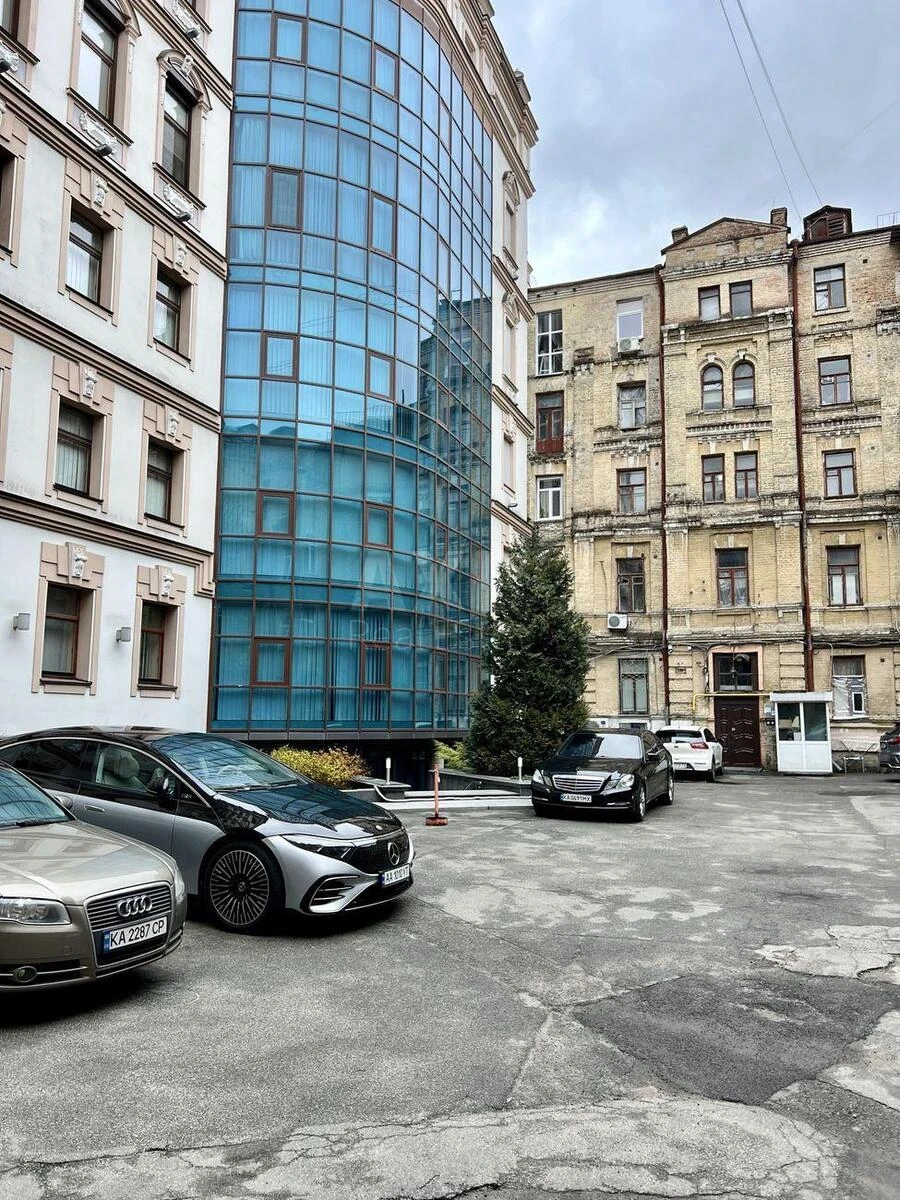 Офис ул. Большая Васильковская 17Б, 55м26722210