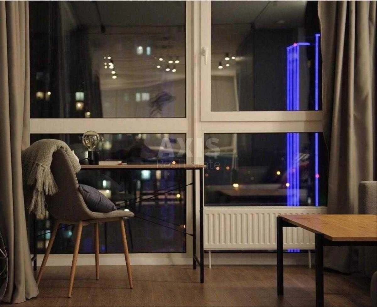 2к квартира ул. Предславинская 55А647133