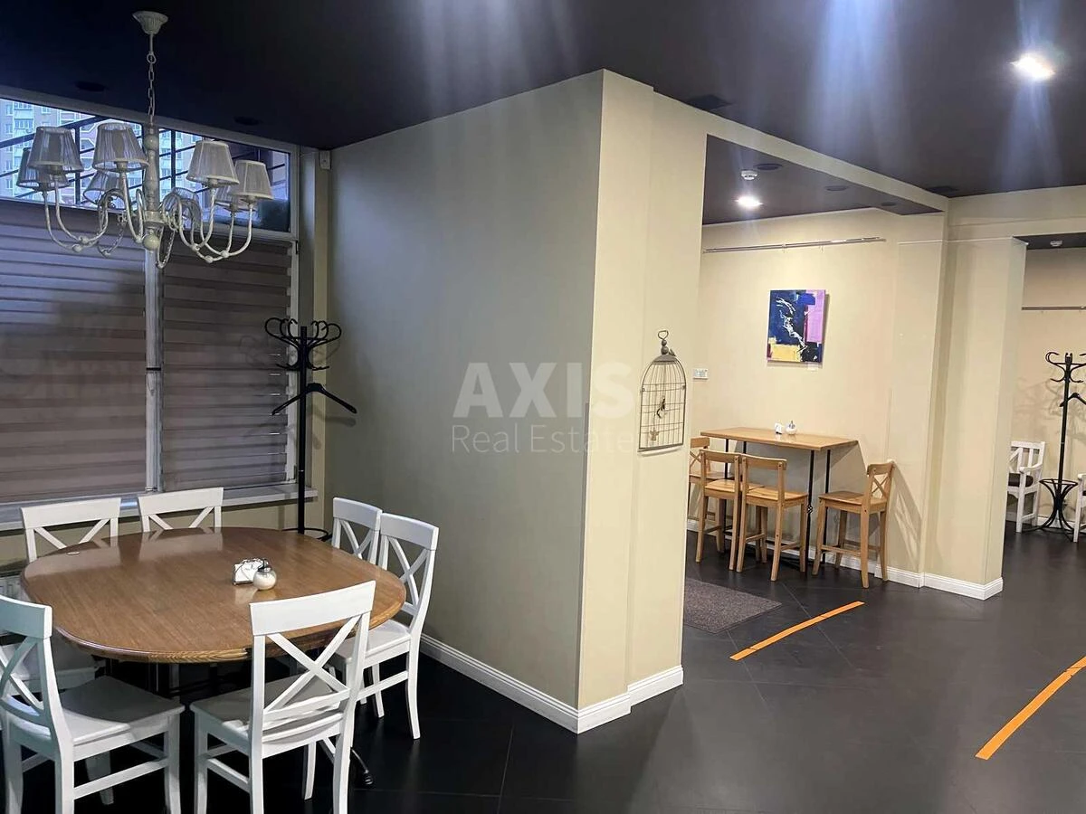 Office vul. Ahmatovoi' Anny 32/18, 80m2710527
