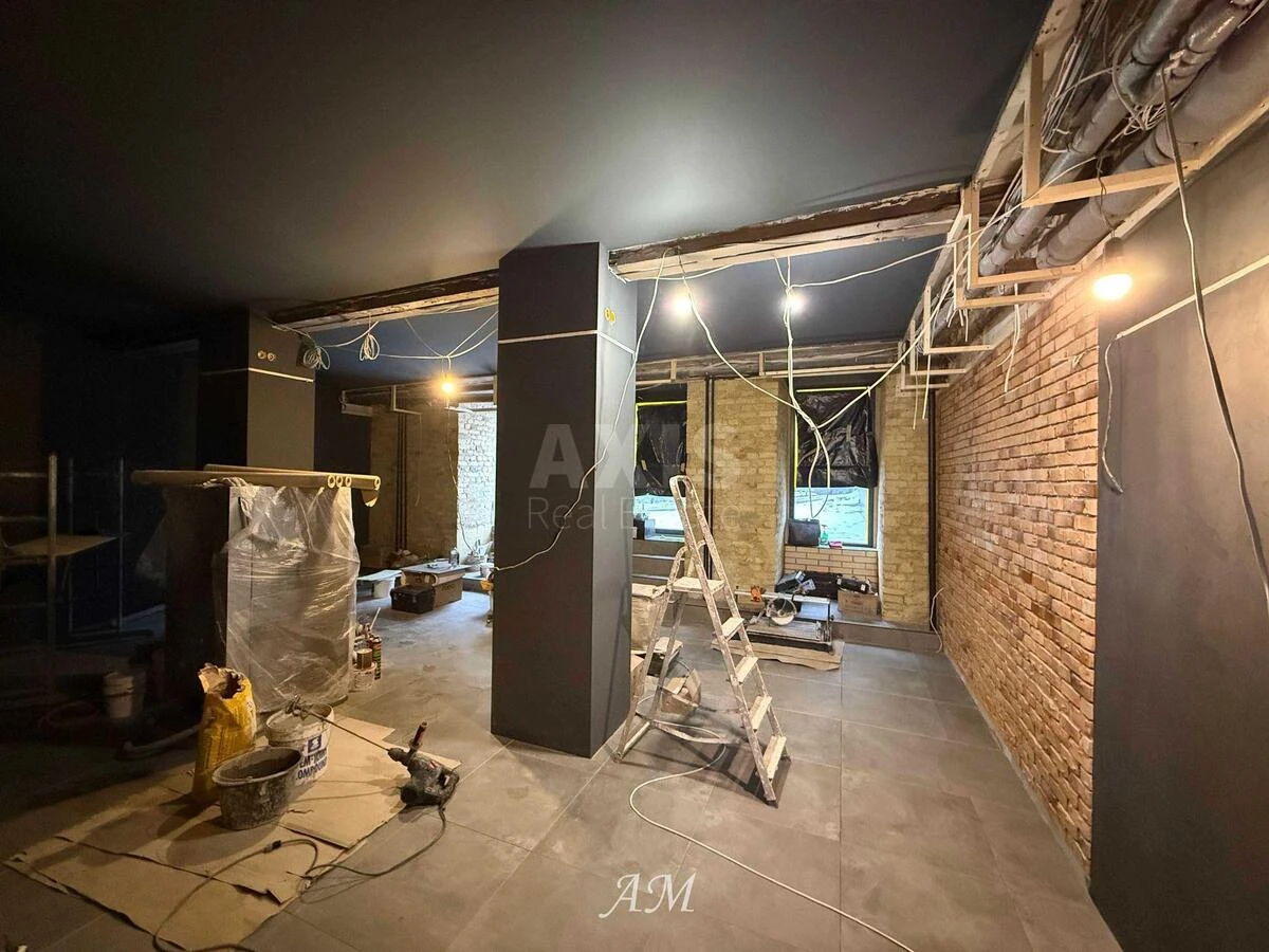 Trade object vul. Saksagans'kogo 61/17, 84m2646516