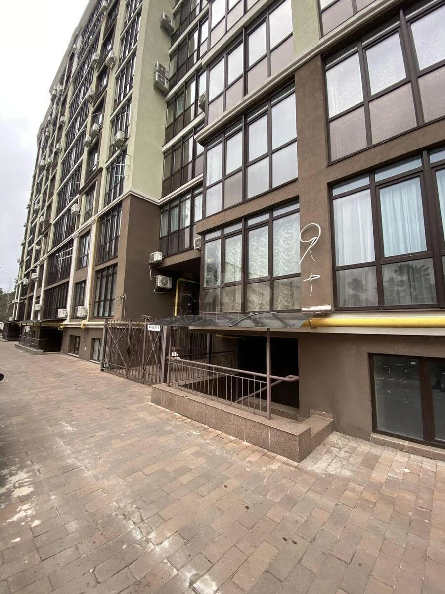 Service object vul. Radystiv 34Ж, 33m2646711