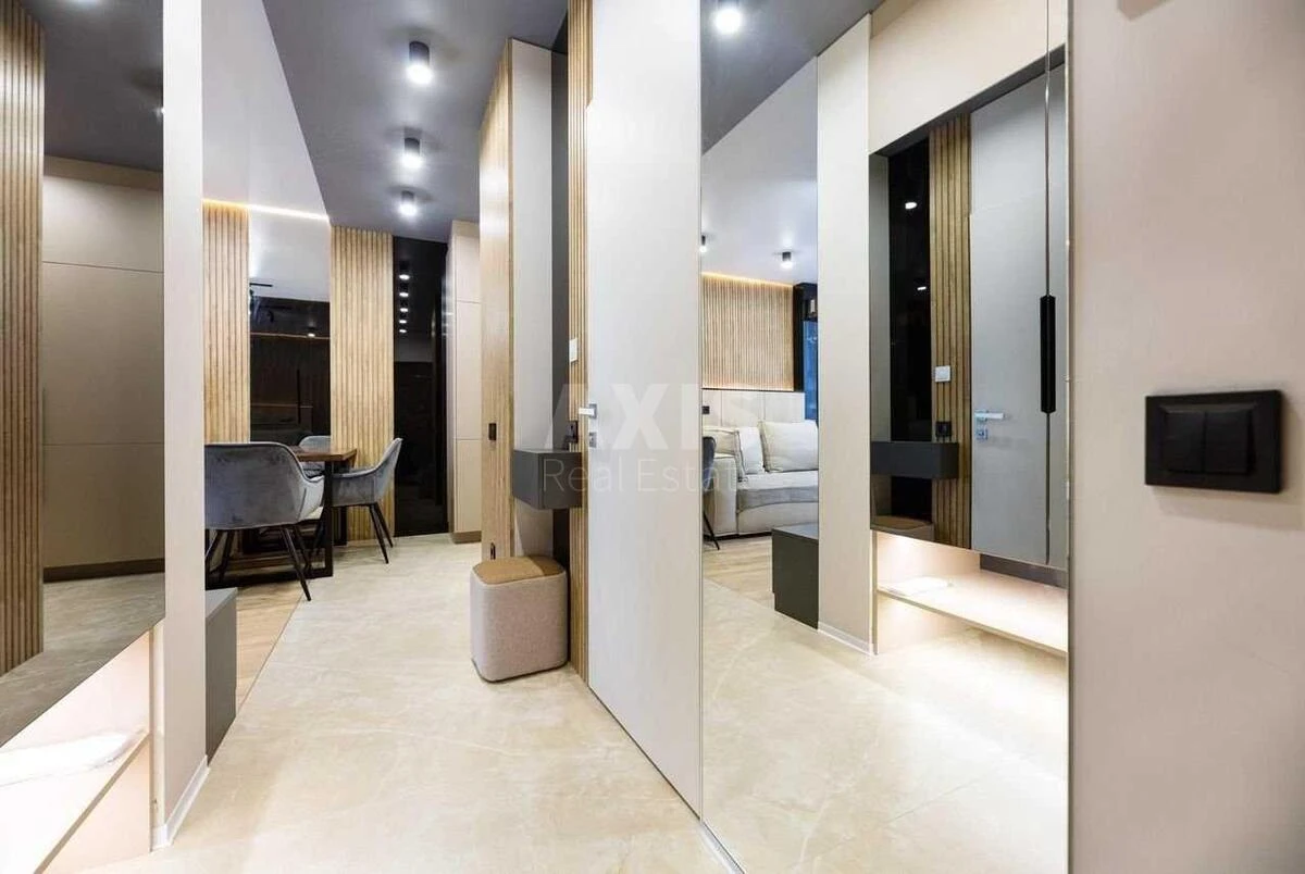 1k apartment vul. Saljutna 2Б6627610