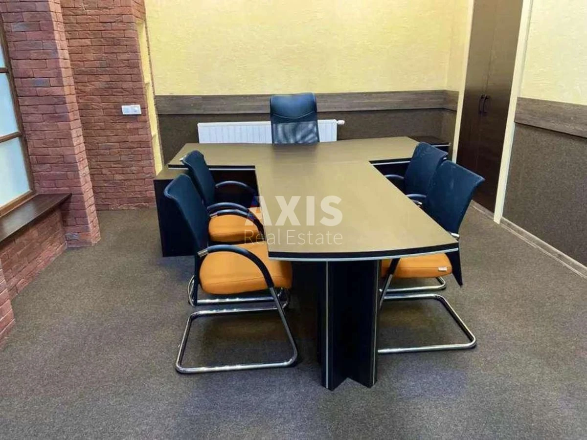 Office pr-t Berestejskij 131, 74m2240541