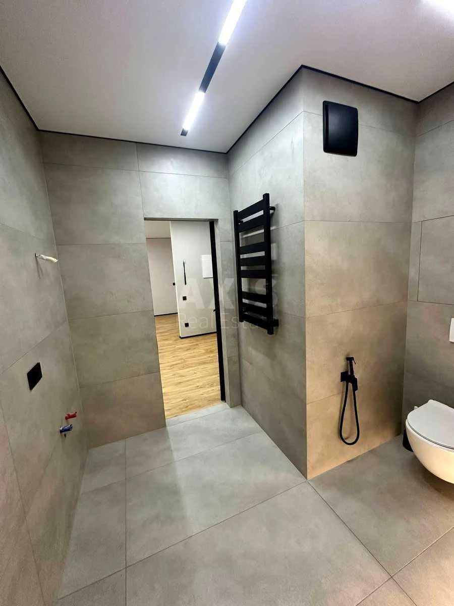 Офис наб. Днепровская 18А, 65м27086011