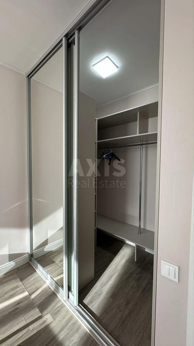 3k apartment vul. Kahovs'ka 606118712