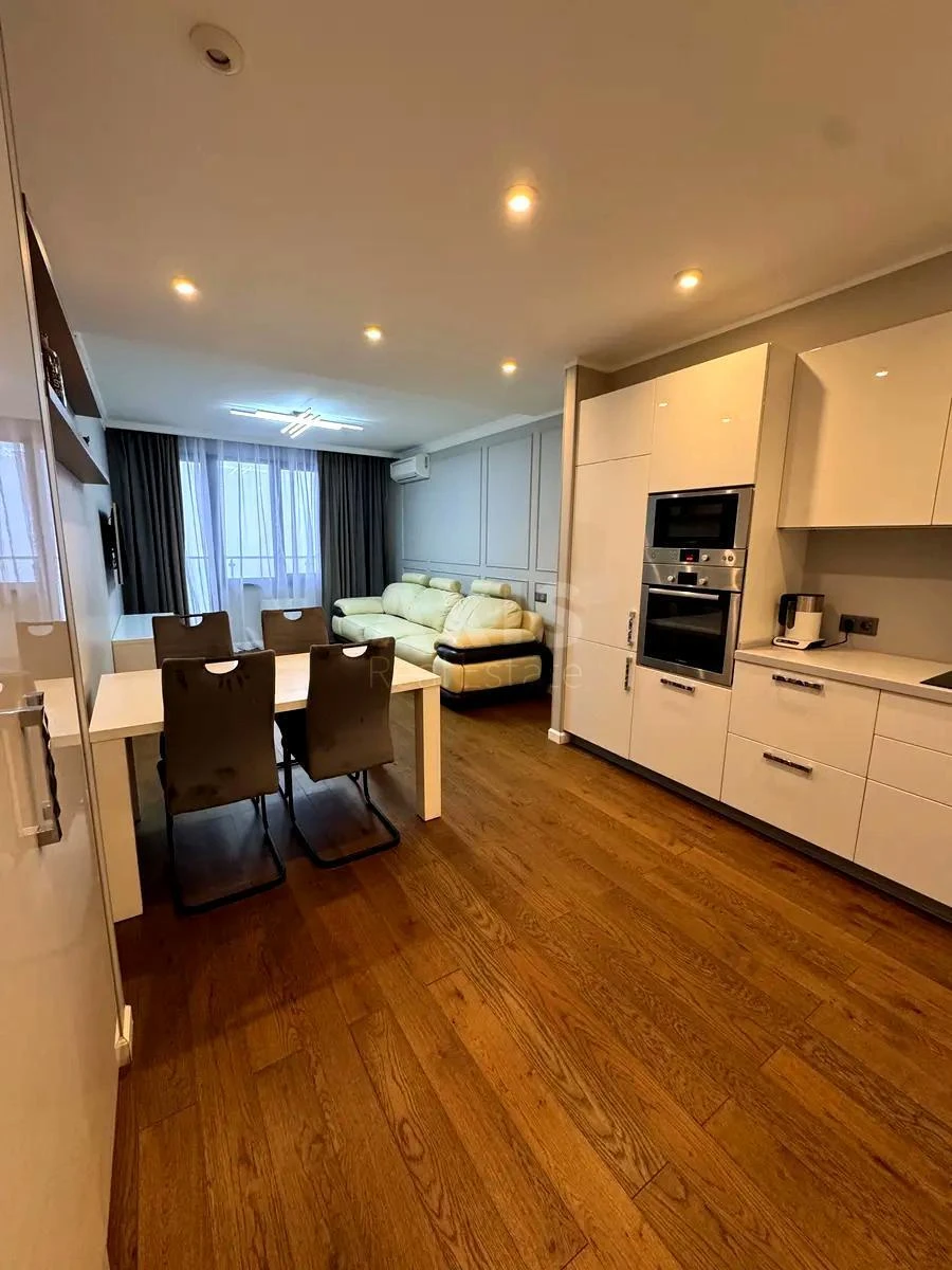 2k apartment pr-t Golosii'vs'kyj 606643414