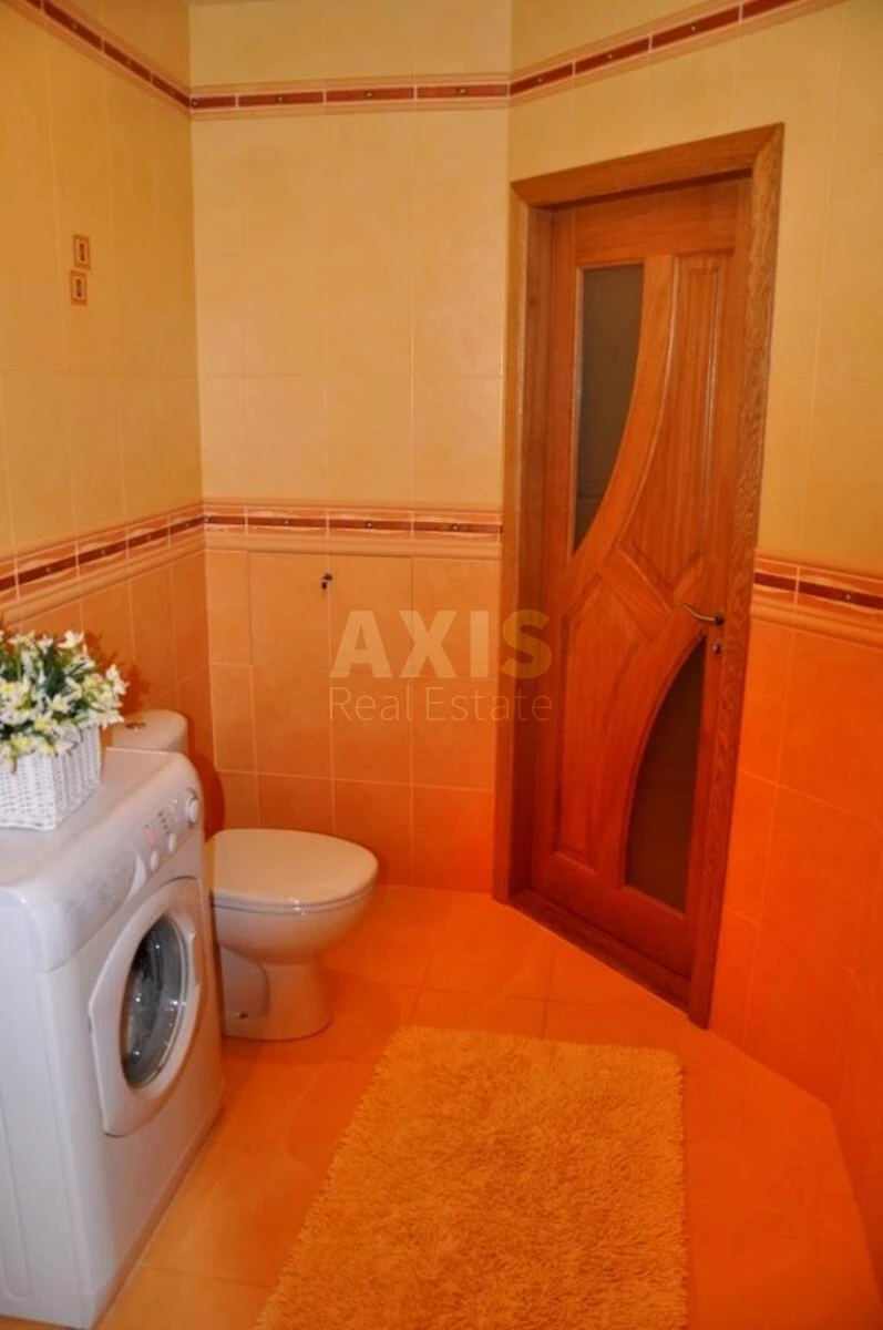 4k apartment vul. Kotel'nykova Myhajla 1655088
