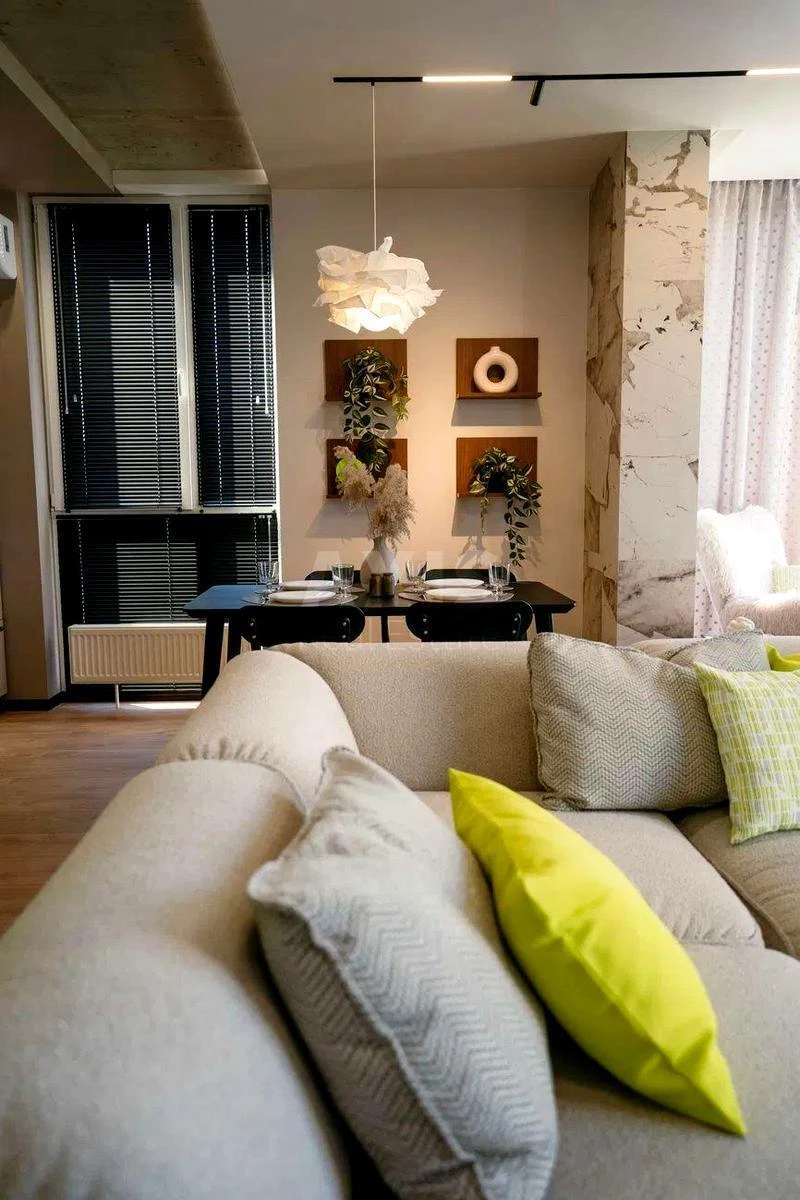 2k apartment vul. Saljutna 2, корп. 21655192