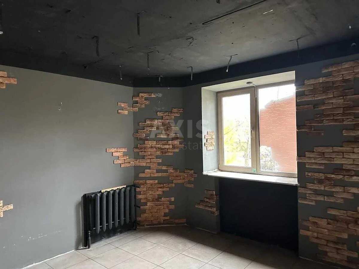 Trade object vul. Kadets'kyj gaj 3, 60m2651890