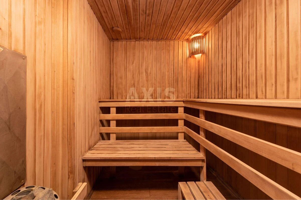 5к квартира ул. Антоновича 87009010