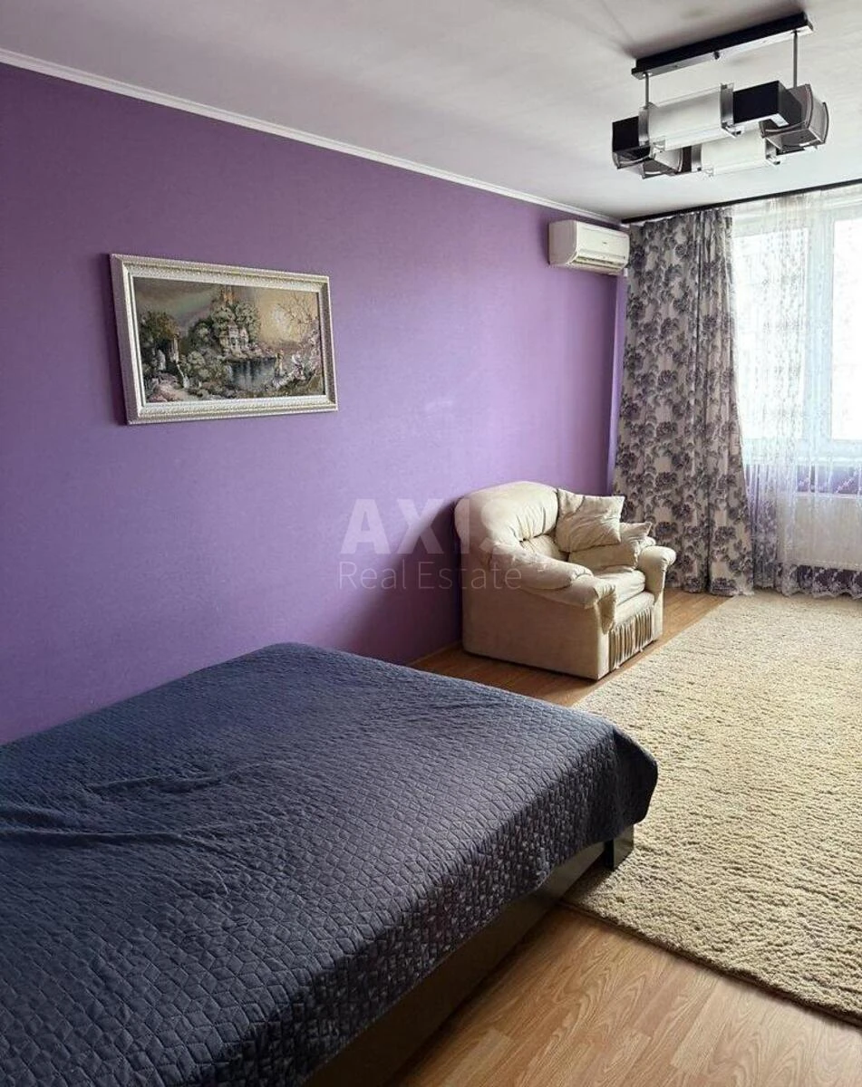 1k apartment vul. Ahmatovoi' Anny 34654403