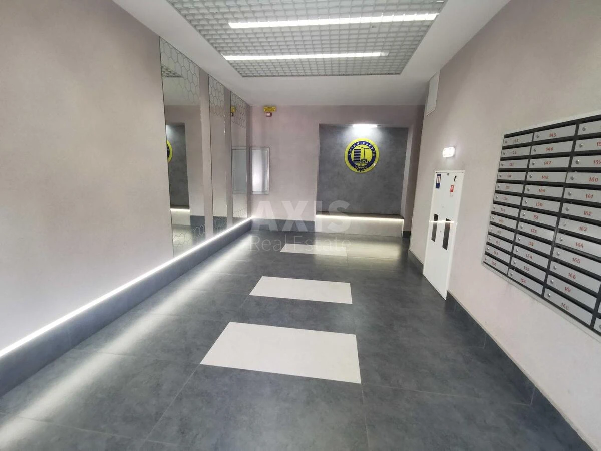 1k apartment vul. Kadets'kyj gaj 87013011