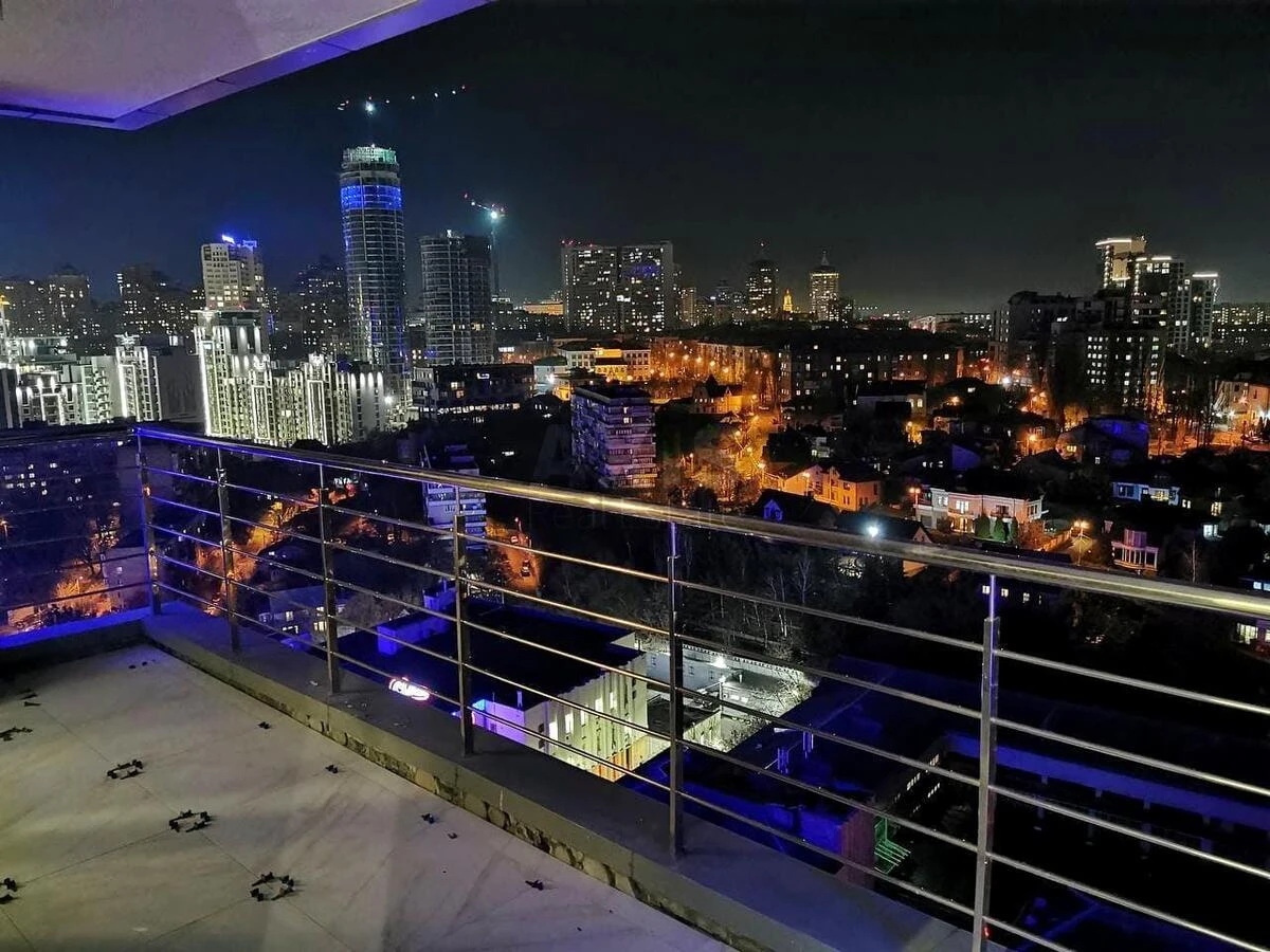 4k apartment vul. Kudri Ivana 76329219