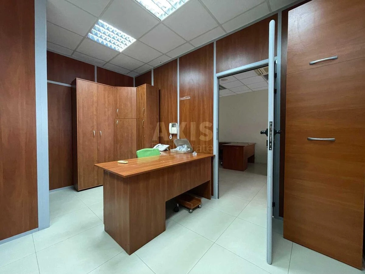 Офис ул. Сечевых Стрельцов 52А, 250м2675836
