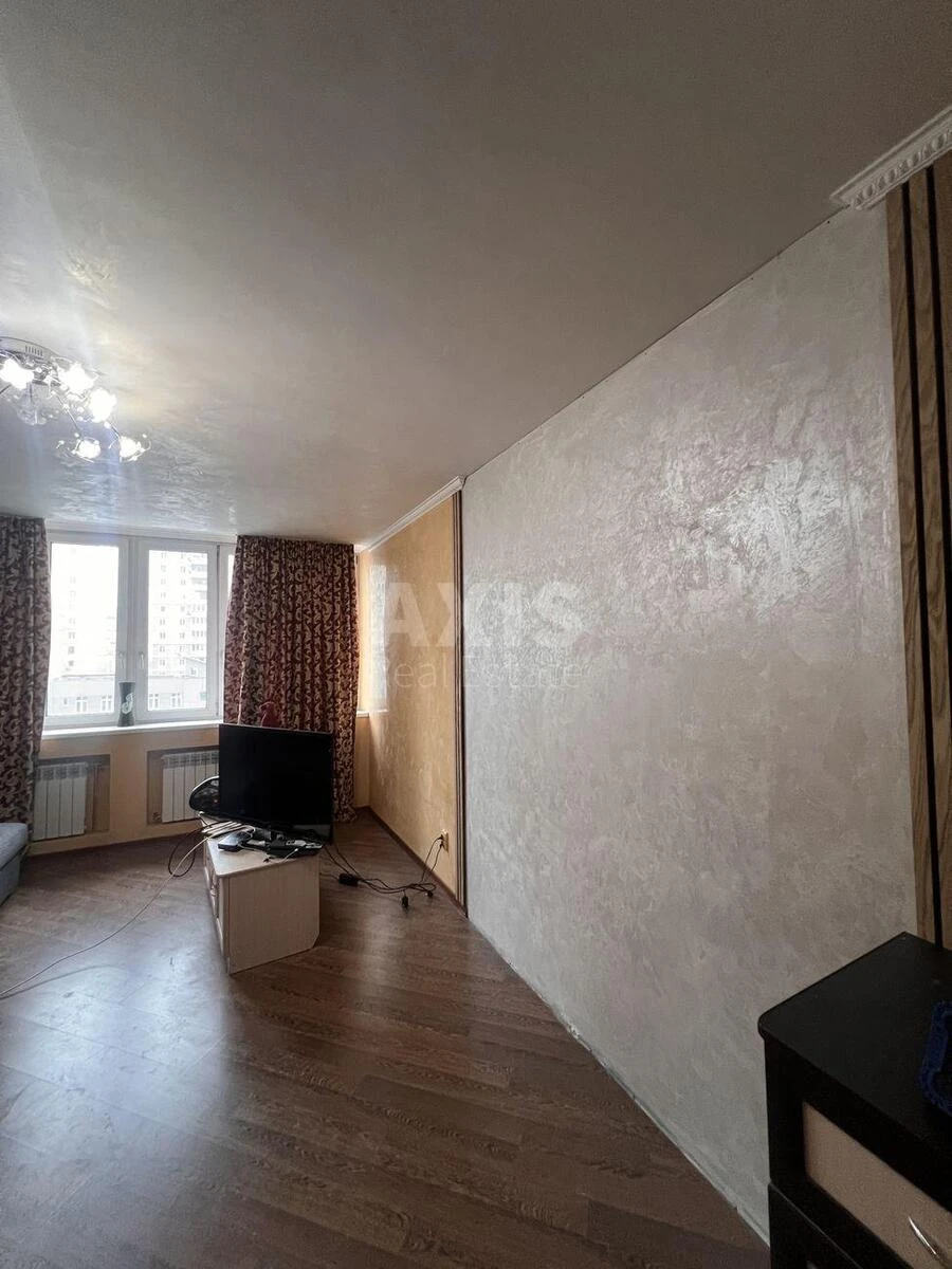 2k apartment vul. Sribnokil's'ka 1688230