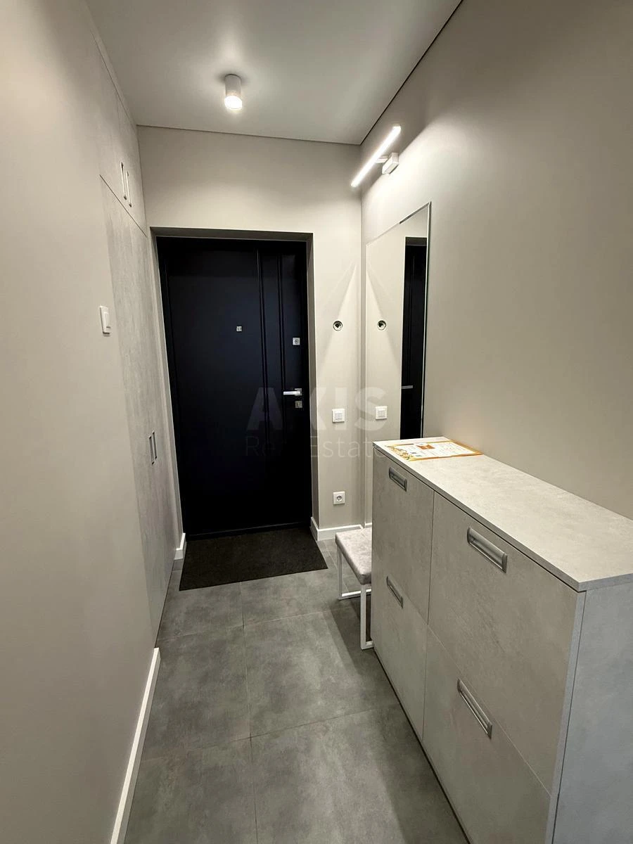 2k apartment nab. Dniprovs'ka 15Є640547