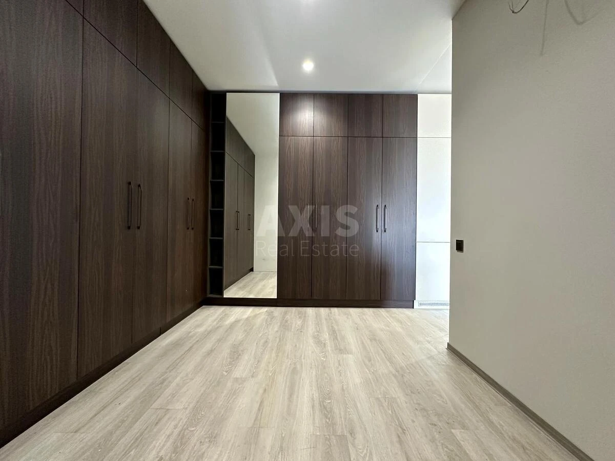 3k apartment vul. Antonovycha 118/9689768