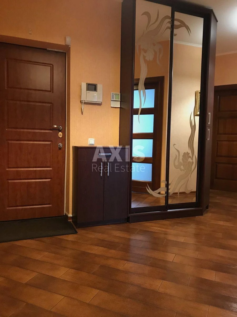 3к квартира ул. Макаровская 8419055