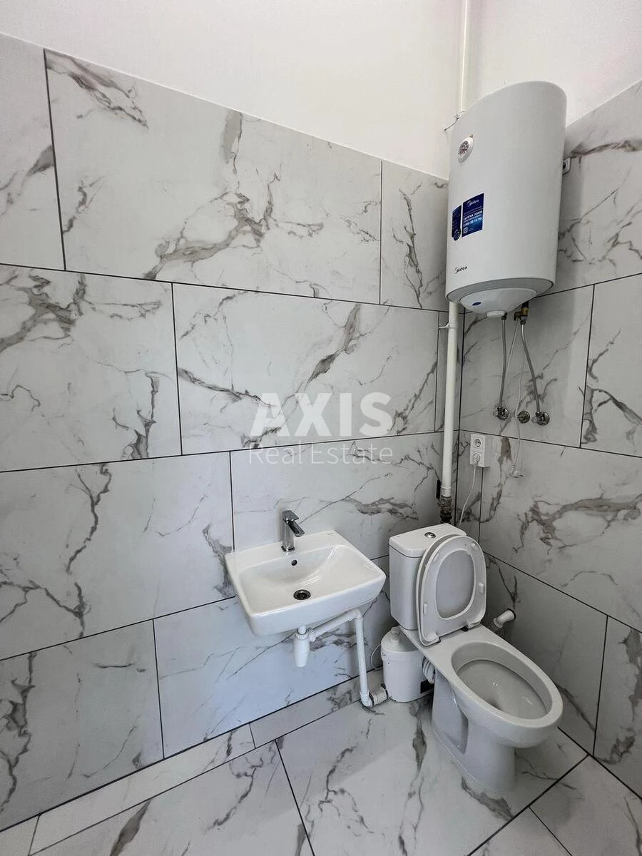 Office vul. Myhajla Maksymovycha 24, 40m2635814