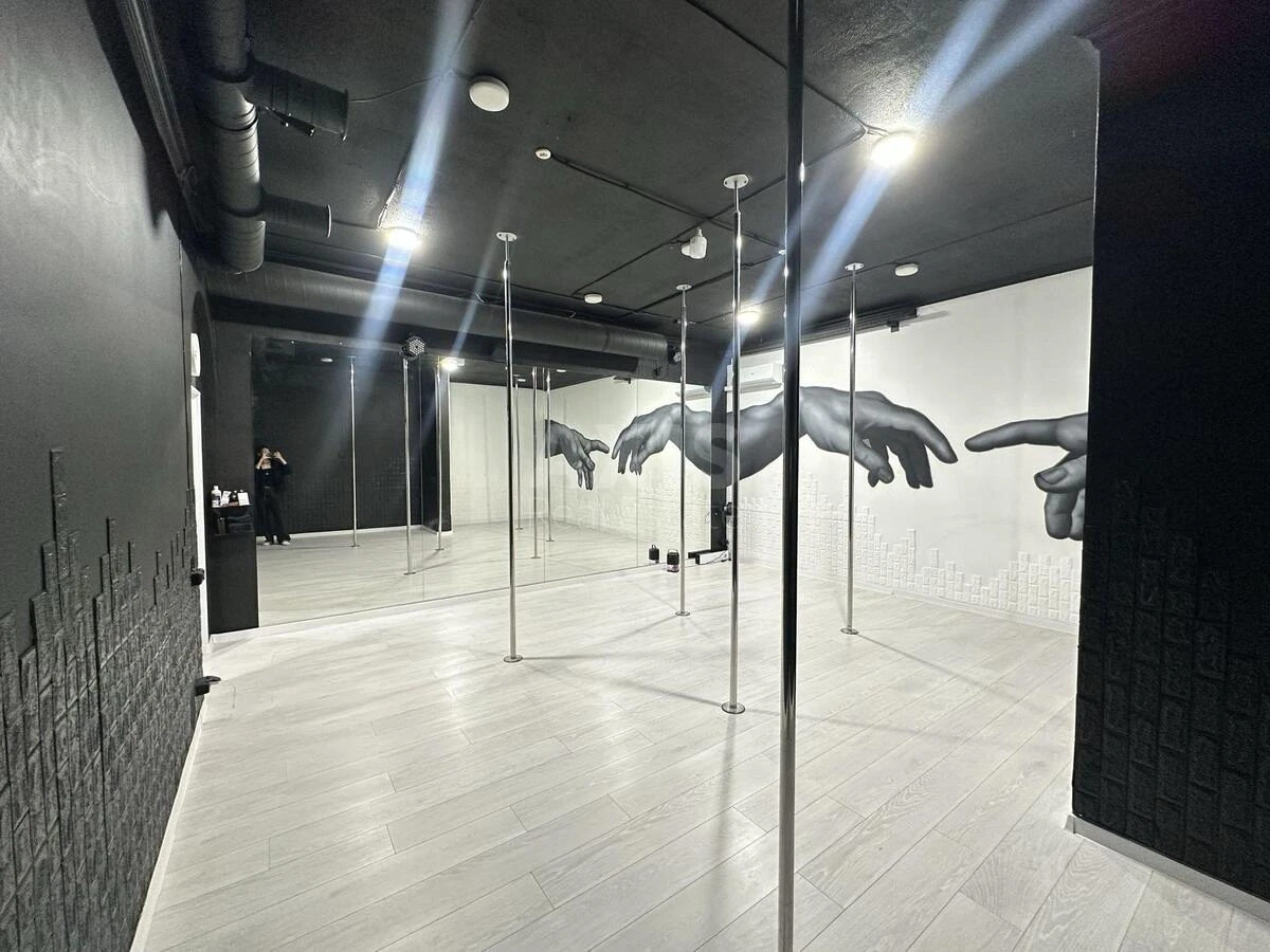 Trade object vul. Dragomanova 2, 100m2661650