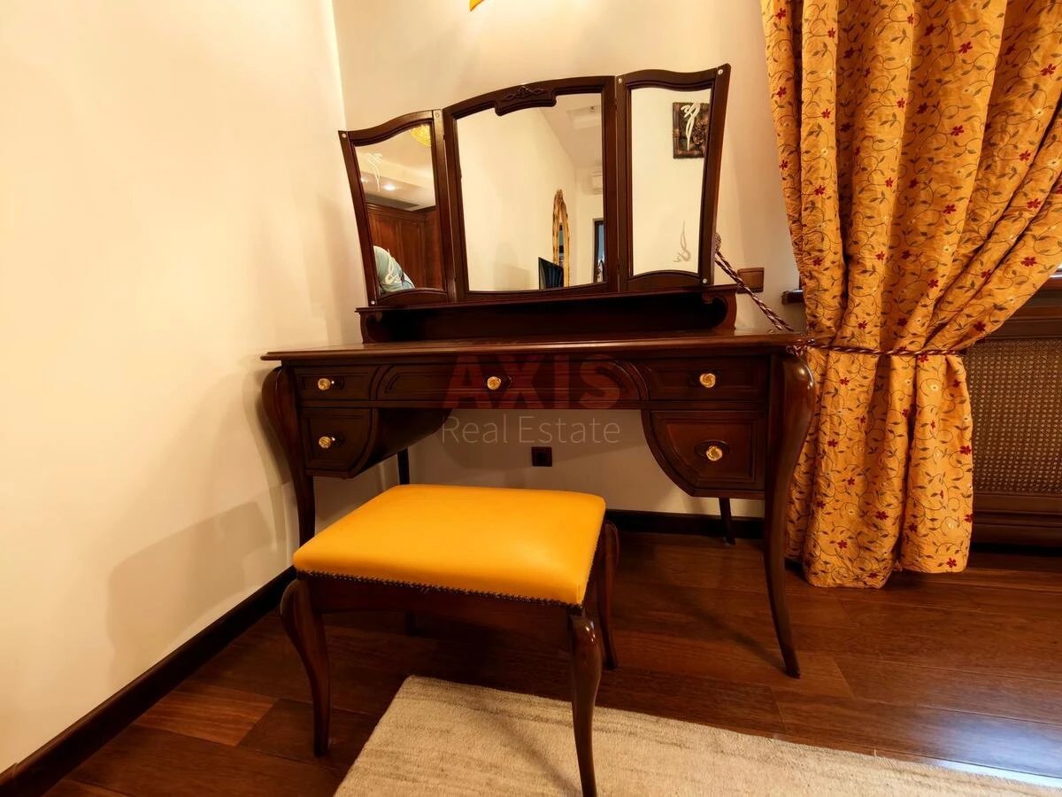 Дoм ул. Инженерная, 700м2, город Киев6937920