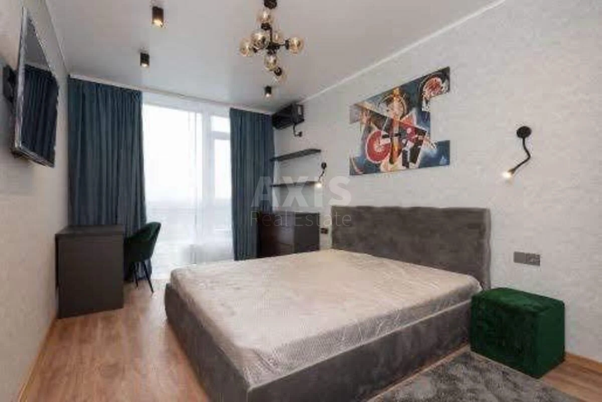 2к квартира ул. Предславинская 40648402