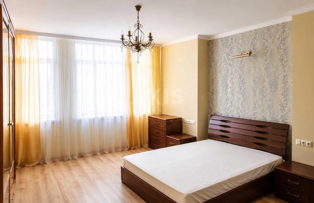 2k apartment vul. Ahmatovoi' Anny 22696350