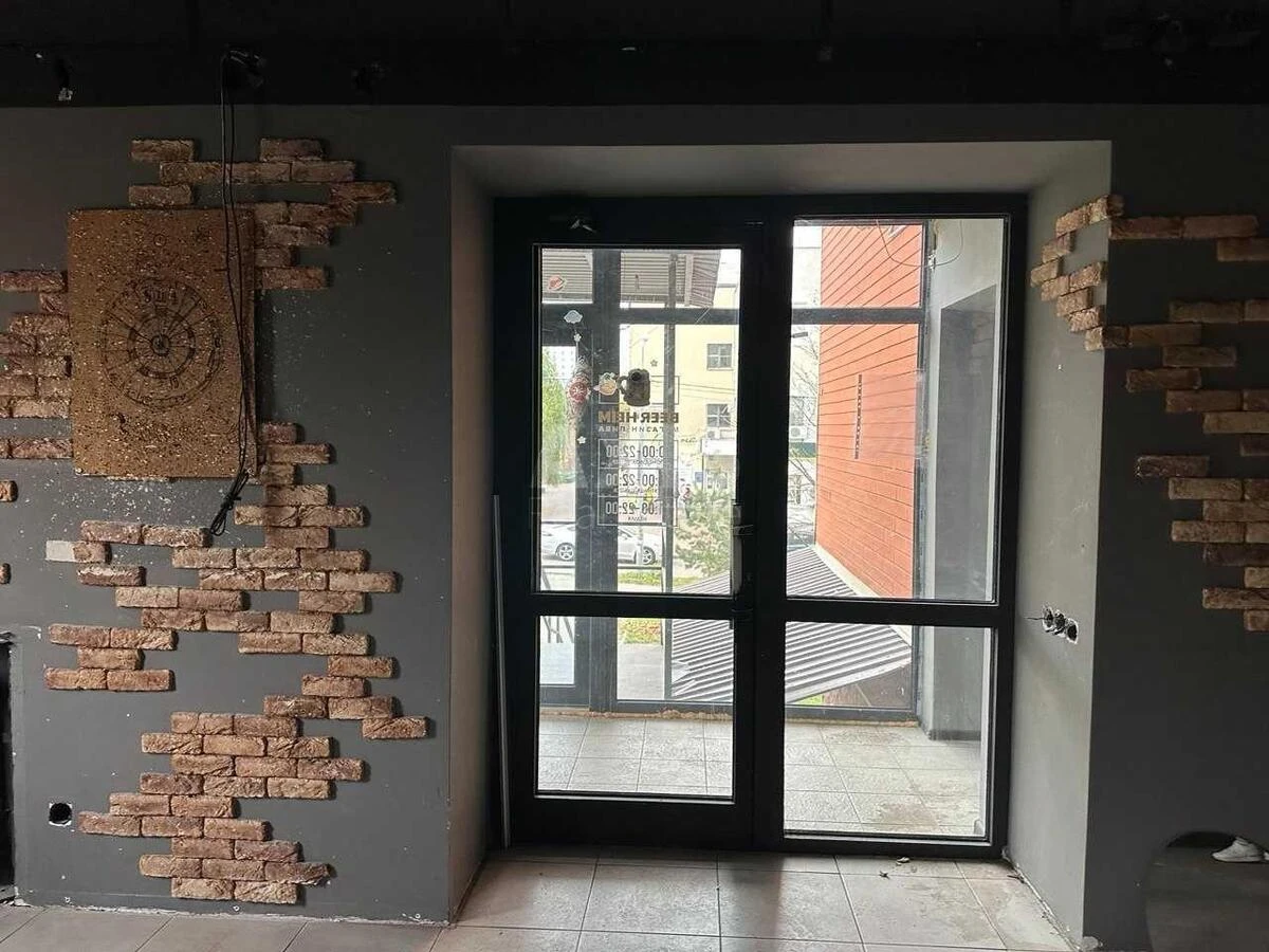 Trade object vul. Kadets'kyj gaj 3, 60m2651891