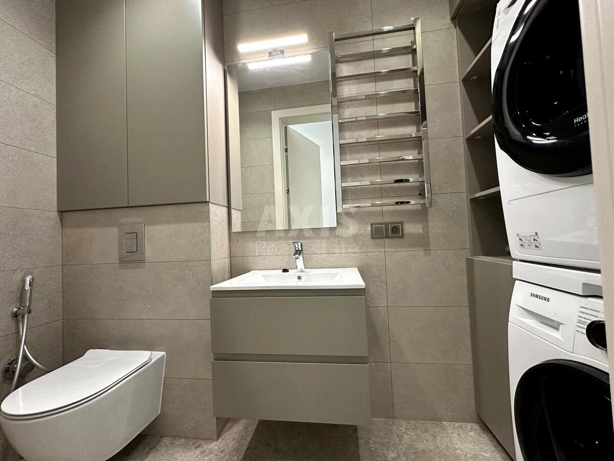 4k apartment vul. Antonovycha 118/9669012