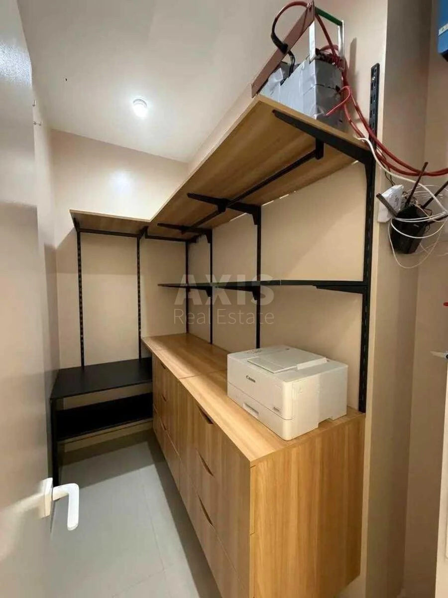 1k apartment vul. Lypkivs'kogo Vasylja Mytropolyta 37Б7005518