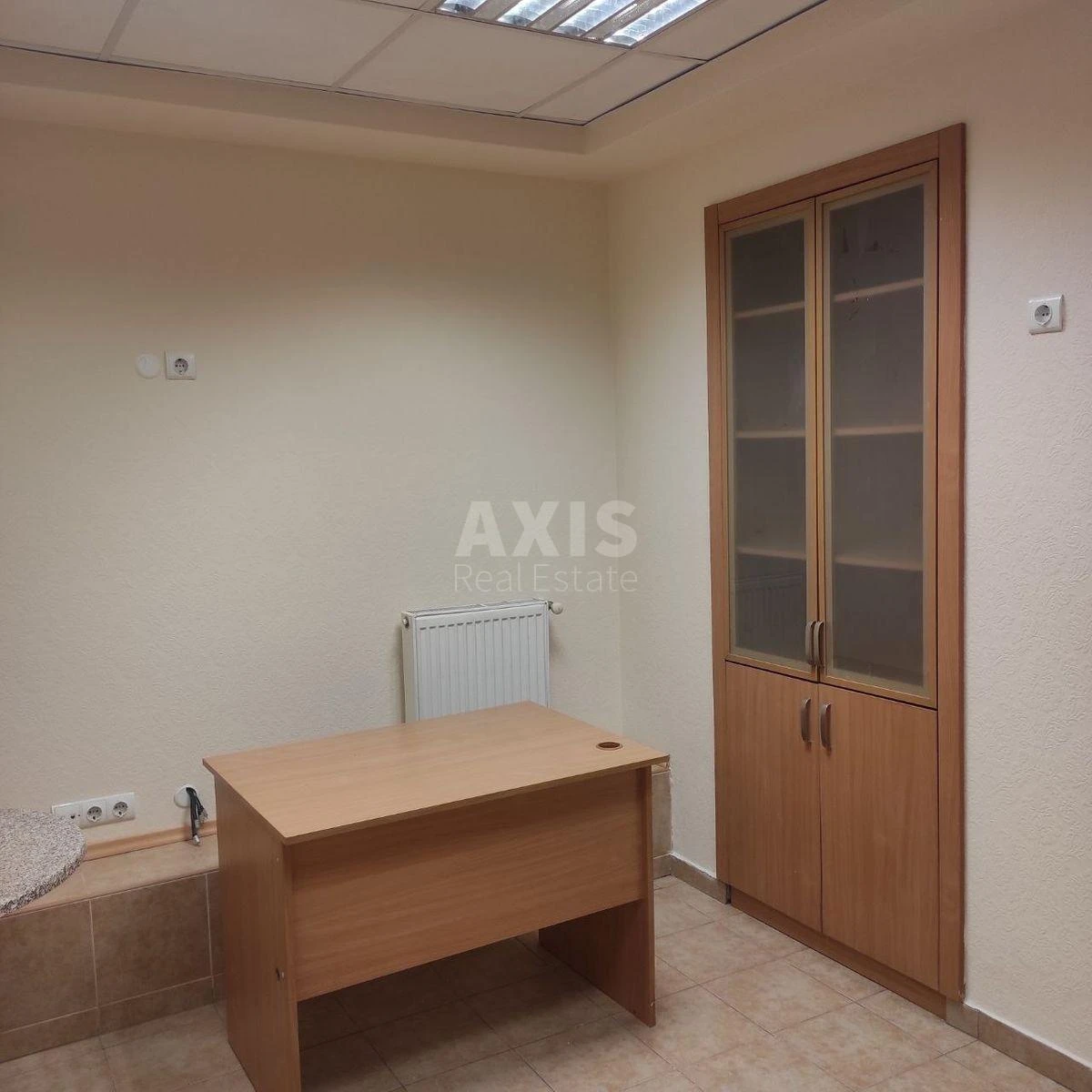 Office vul. Lypkivs'kogo Vasylja Mytropolyta 40, 45m2545013