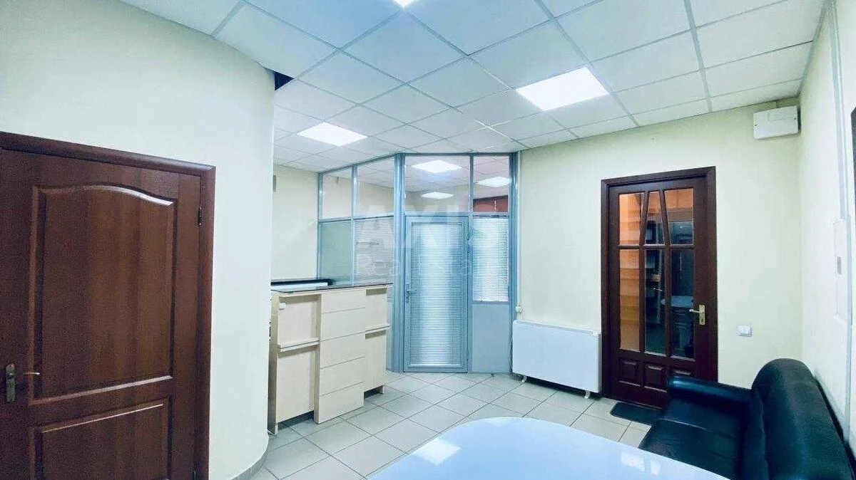Office vul. Vozdvyzhens'ka 18, 74m2715946