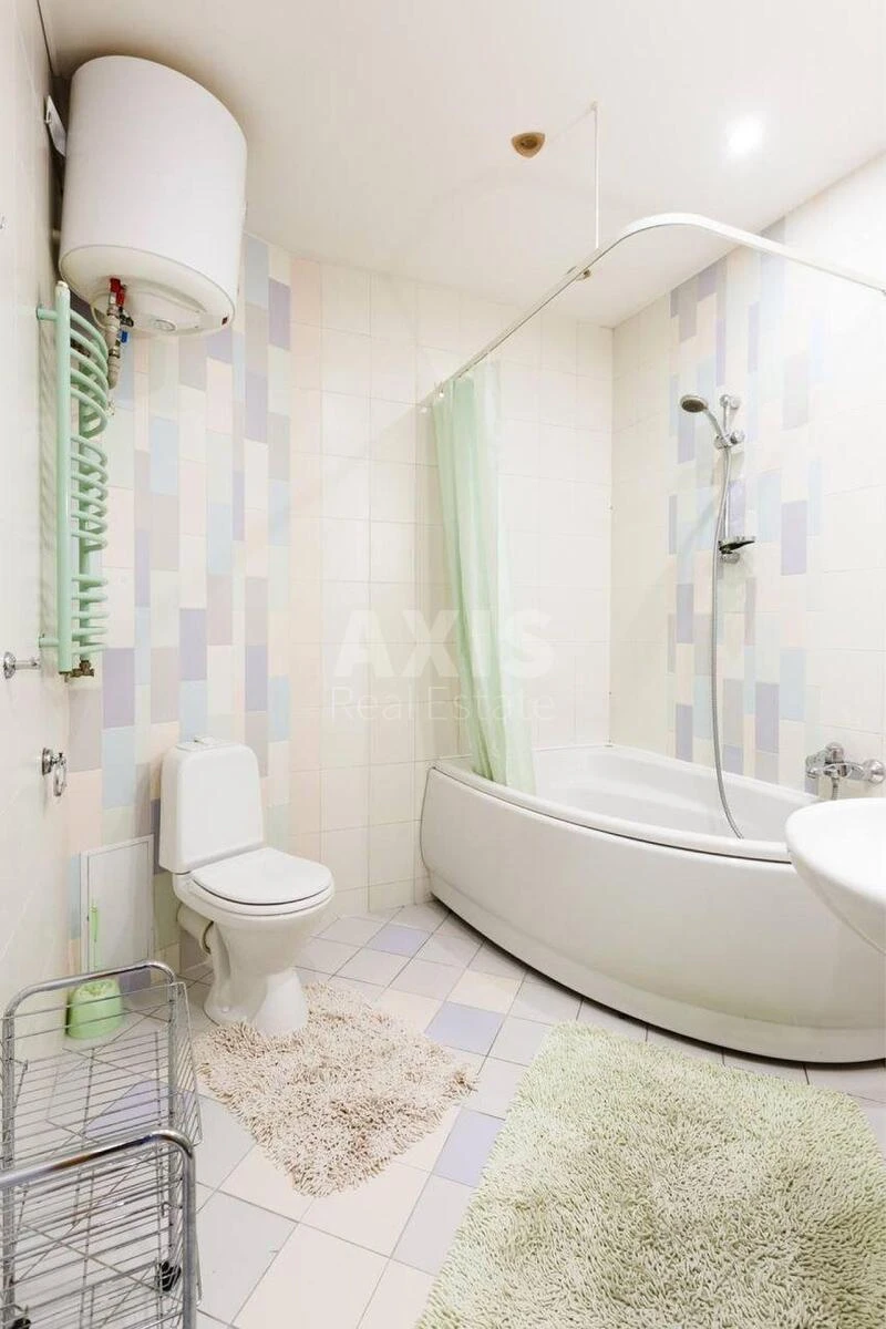 3k apartment vul. Bogatyrs'ka 18А6677017