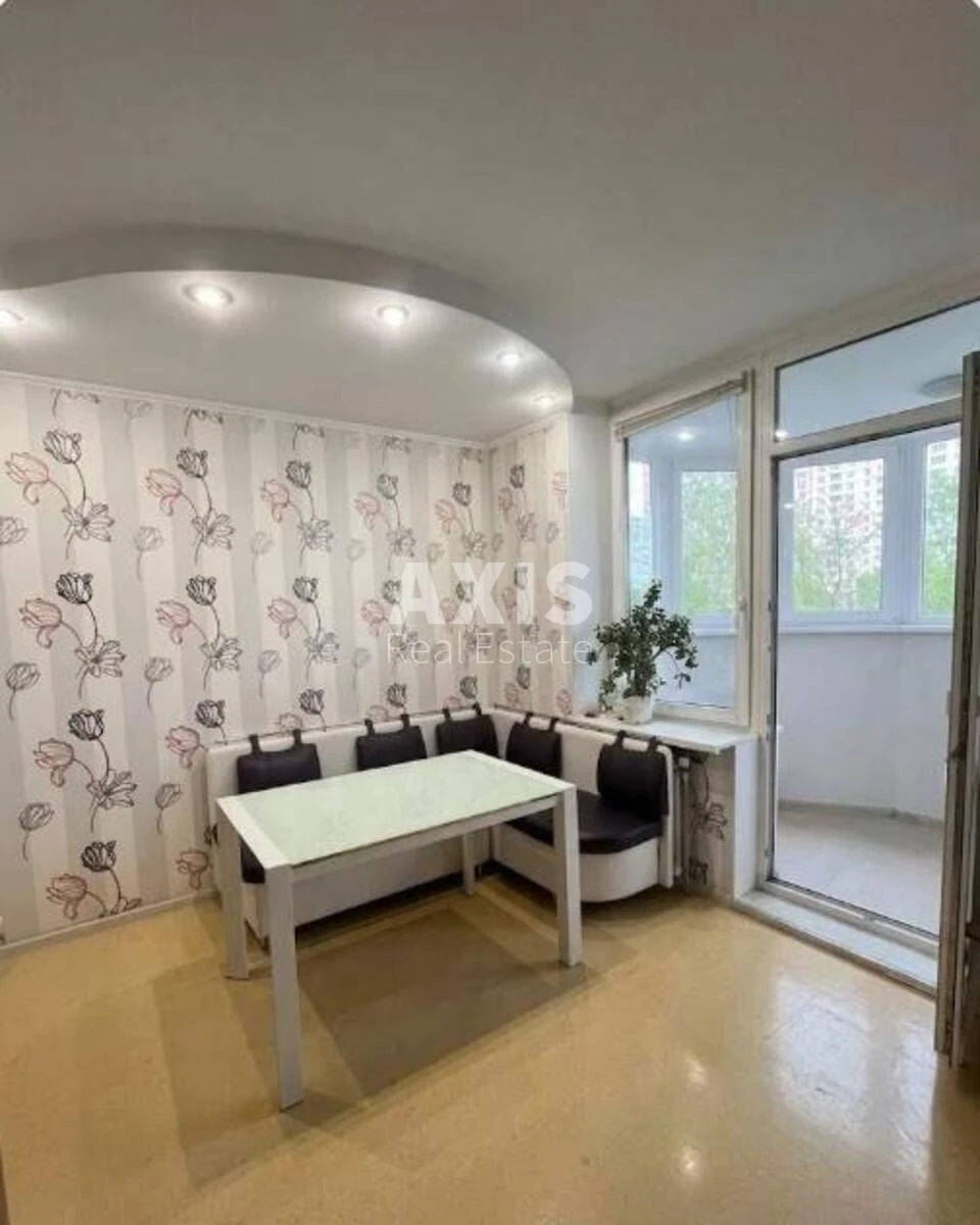 3k apartment vul. Oleny Pchilky 2677590