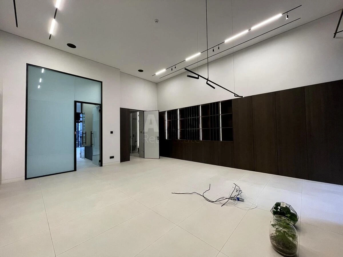 Office vul. Myhajla Maksymovycha 28Е, 267m2665231