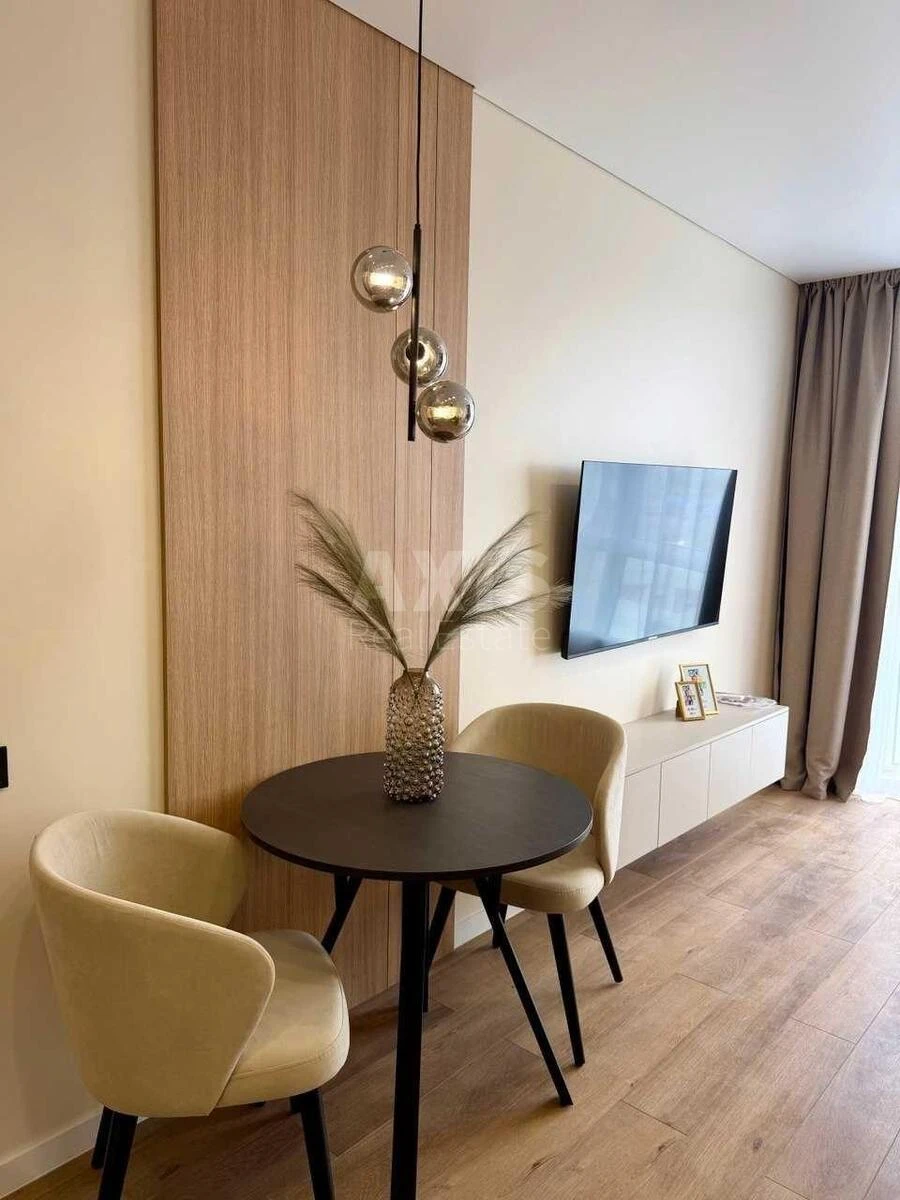1k apartment vul. Prychal'na 8682604