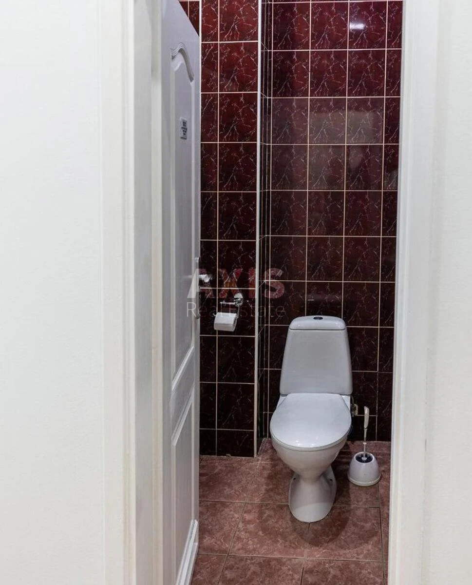 Office vul. Gonchara Olesja 44, 135m2575216